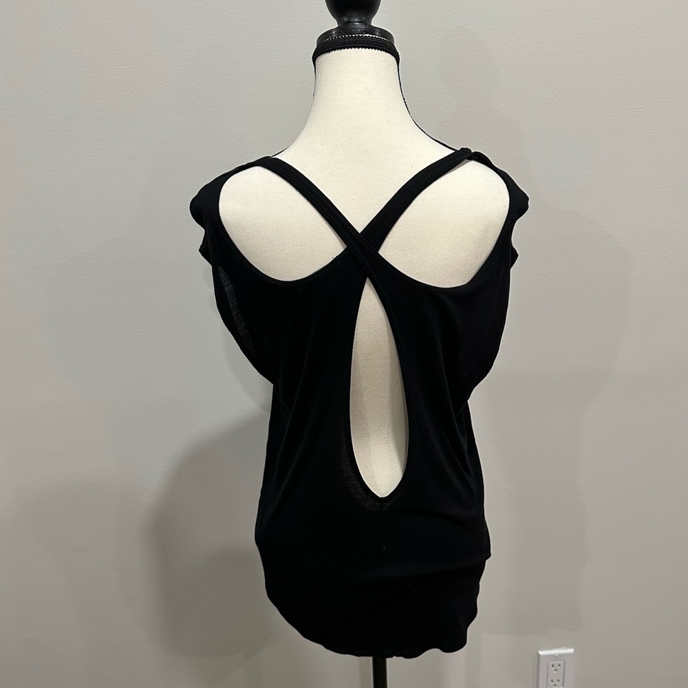 Forever 21 Black open back Tank Top